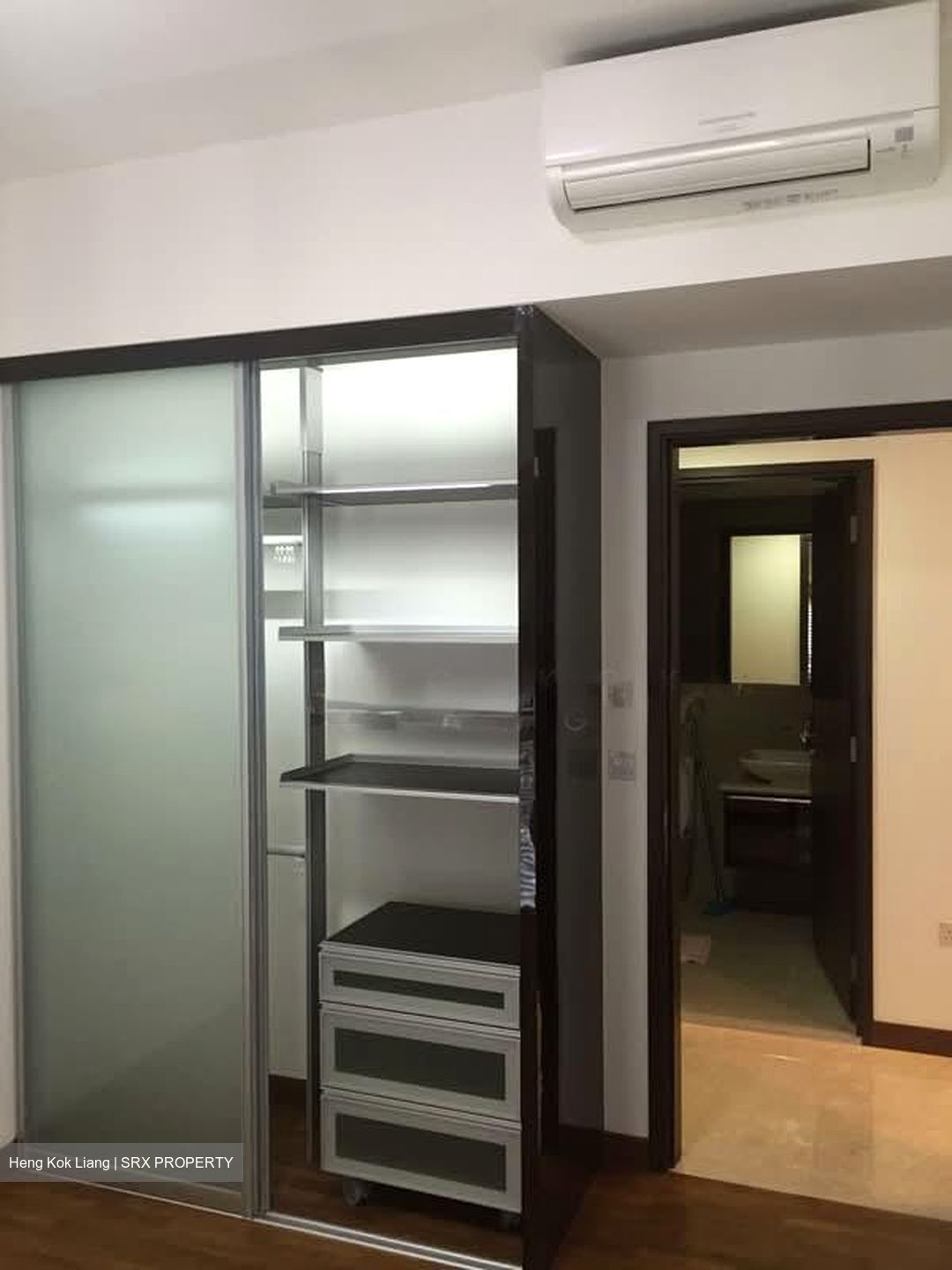 Hillsta (D23), Condominium #586585061